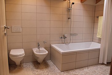 Ferienwohnung in Porto Valtravaglia - Badezimmer