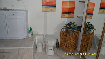 Ferienwohnung in St. Pierre la Mer - Andere Ansicht des Badezimmers