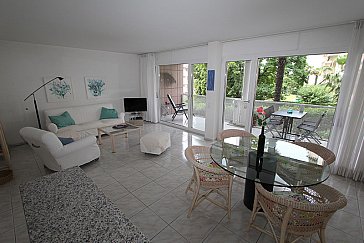 Ferienwohnung in Minusio - Wohnzimmer