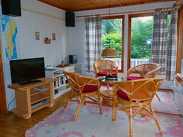 Ferienhaus in Figeholm - Sitzecke mit Fernseher und Bluray