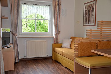 Ferienwohnung in Algund - Wohnküche Appartement Schloss Plars