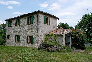 Ferienhaus in Arcevia - Haus Teilansicht