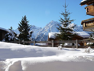 Ferienwohnung in Grächen - Aussicht von Wohnzimmer