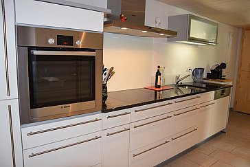 Ferienwohnung in Oberwil - Moderne Küche