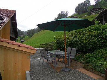 Ferienwohnung in Oberwil - Sitzplatz aussen