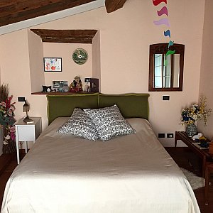 Ferienwohnung in Calci - Schlafzimmer