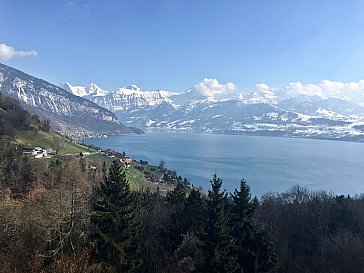 Ferienwohnung in Aeschlen ob Gunten - Aussicht über den Thunersee