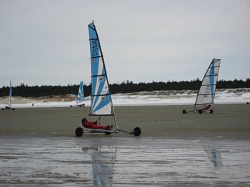 Ferienwohnung in St. Peter-Ording - Strandsegler im Winter