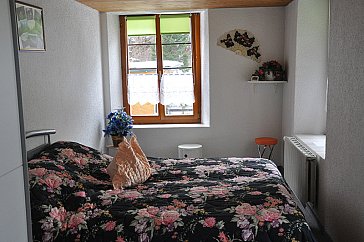 Ferienwohnung in Rüti - Schlafzimmer