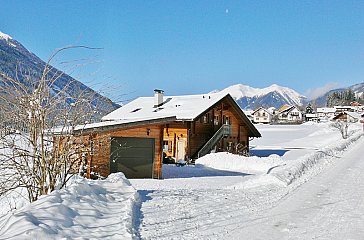 Ferienwohnung in Penk - Holzblockhaus Winter