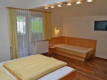 Ferienhaus in Neustift im Stubaital - Blick in die Schlafzimmer