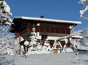 Ferienwohnung in Raggal - Das Haus im Winter
