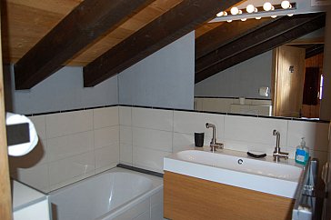 Ferienhaus in Haute-Nendaz - Badezimmer