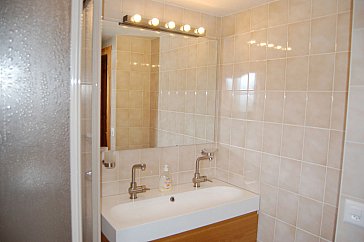 Ferienhaus in Haute-Nendaz - Badezimmer