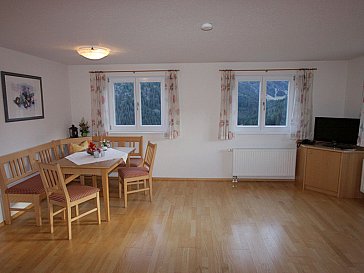 Ferienwohnung in Mittelberg - Wohnzimmer