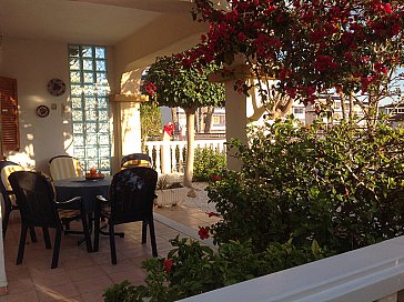 Ferienhaus in La Mata - Terrasse