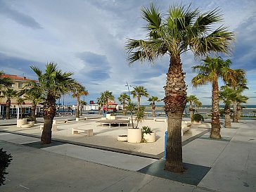 Ferienhaus in St. Pierre la Mer - Markt