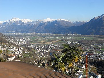 Ferienwohnung in Contra - Aussicht auf Magadino Ebene