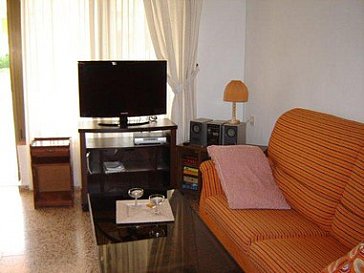 Ferienhaus in Calpe - Wohnzimmer und Eingangsbereich