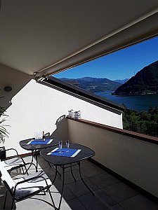 Ferienwohnung in Cuasso al Monte - Balkon