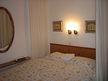 Ferienwohnung in Flims - Schlafzimmer