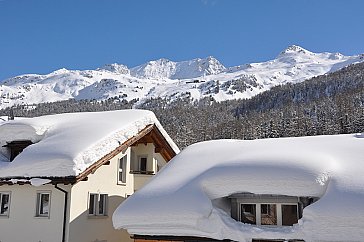 Ferienwohnung in Sils-Maria - Blick auf Furtschellas/ Skigebiet