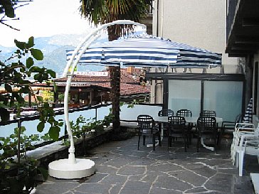 Ferienwohnung in Vira-Gambarogno - Pergola