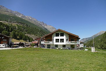 Ferienwohnung in Saas-Grund - Ferienhaus im Grünen