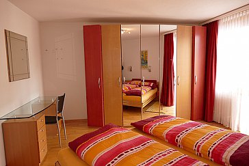 Ferienwohnung in Saas-Almagell - Doppelschlafzimmer 2