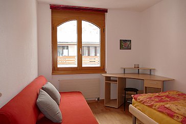 Ferienwohnung in Saas-Almagell - Einzelzimmer mit zusätzlichem Schlafsofa