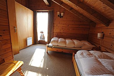 Ferienhaus in Blatten-Belalp - Schlafzimmer Obergeschoss West