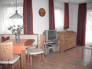 Ferienwohnung in Samnaun-Compatsch - Essen und TV