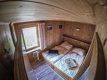 Ferienhaus in Garfrescha - Blick in ein Schlafzimmer