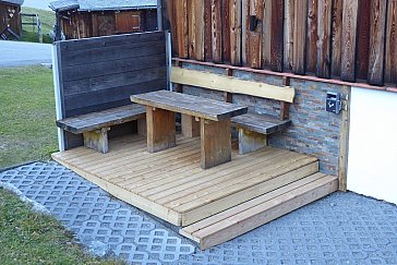 Ferienhaus in Garfrescha - Sitzplatz