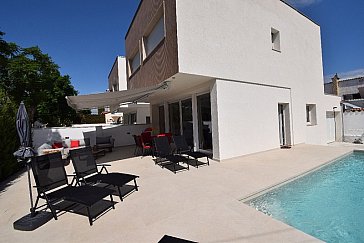 Ferienhaus in Ampuriabrava - Das komplette Grundstück ist abgeschlossen