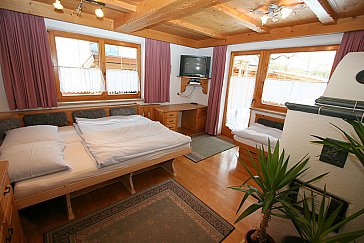 Ferienwohnung in Zell am Ziller - Dreibettzimmer Parterrewohnung