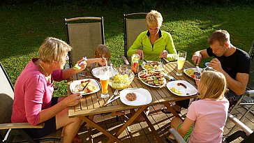 Ferienhaus in Feistritz - Grillen Essen / Terrasse