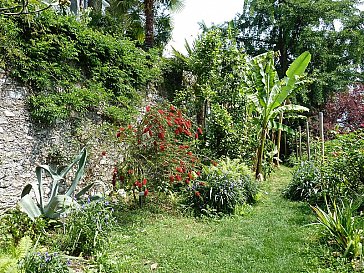 Ferienwohnung in Locarno-Muralto - Grosszügige, terrassierte Gartenanlage