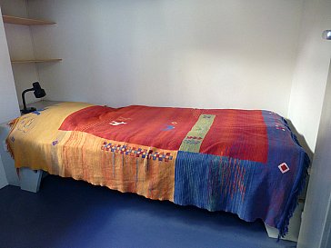 Ferienwohnung in Locarno-Muralto - Unteres Bett im 2.Zimmer (wegklappbar zum spielen)