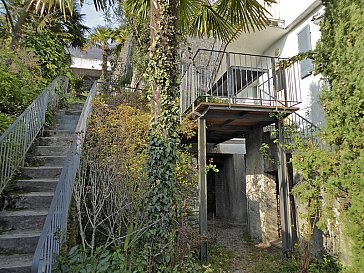 Ferienwohnung in Locarno-Muralto - Aussensitzplatz auf eigener Terrasse