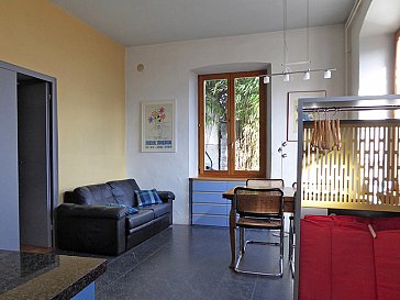 Ferienwohnung in Locarno-Muralto - Wohn- und Essraum, mit Schlafsofa