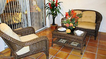 Ferienwohnung in Naples - Balkon nach Süden, bequeme Möbel