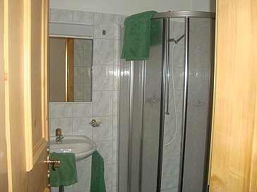Ferienwohnung in Saas im Prättigau - Dusche/WC