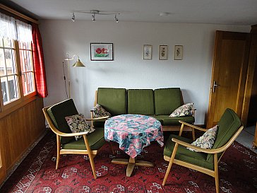 Ferienwohnung in Adelboden - Sitzgruppe