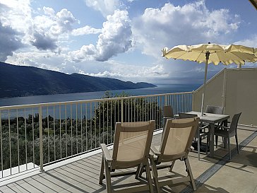 Ferienwohnung in Tignale - Traumhafter Blick von den Terrassen