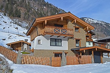 Ferienhaus in Fusch - Das Haus im Winter