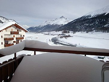 Ferienwohnung in Zuoz - Inn im Winter