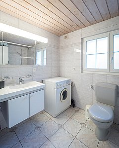 Ferienhaus in Klosters - Badezimmer