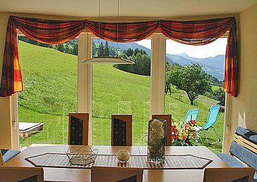 Ferienhaus in Kaltenbach - Esszimmer mit Panaromafenster