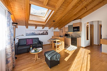 Ferienwohnung in Saas-Fee - Wohnbereich 2-Zimmer-Dachwohnung